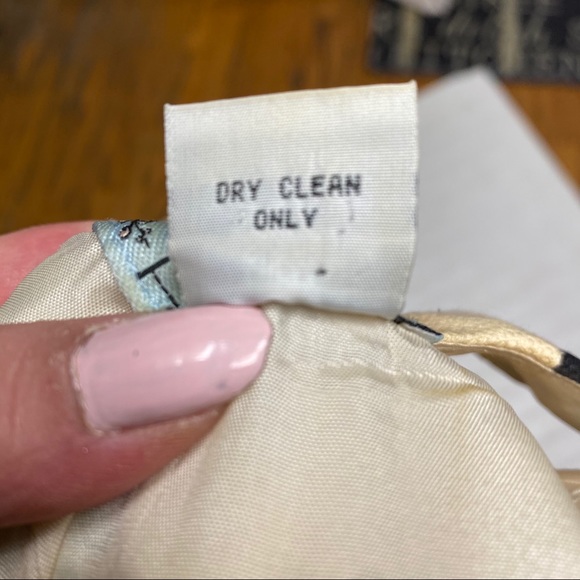 Tabitha Sleeveless Casual Dress - Picture 9 of 11